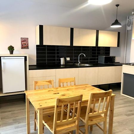 לבוב Osapart Cozy Apartment In A Complex Semycvit מראה חיצוני תמונה