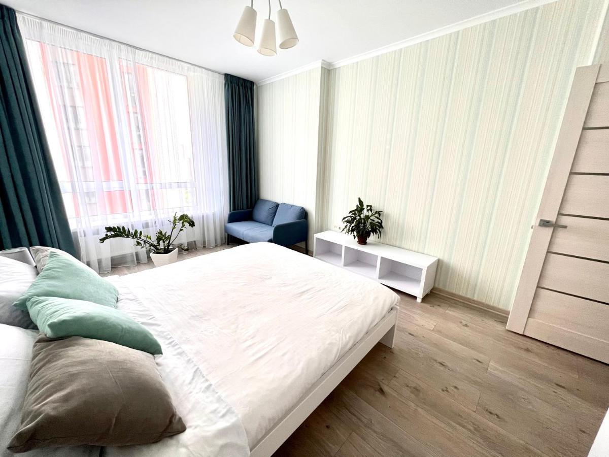 לבוב Osapart Cozy Apartment In A Complex Semycvit מראה חיצוני תמונה