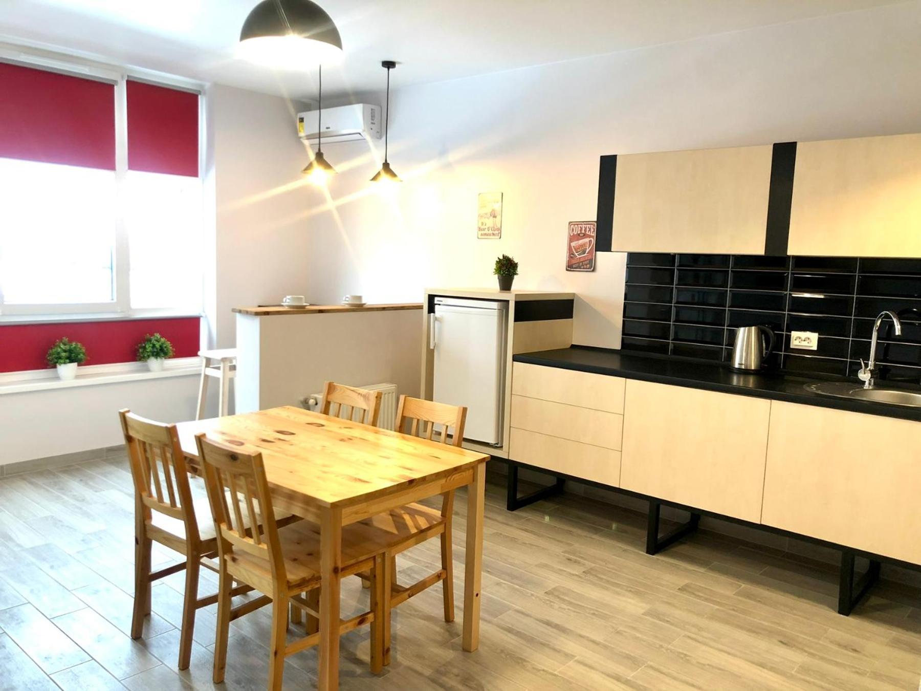 לבוב Osapart Cozy Apartment In A Complex Semycvit מראה חיצוני תמונה