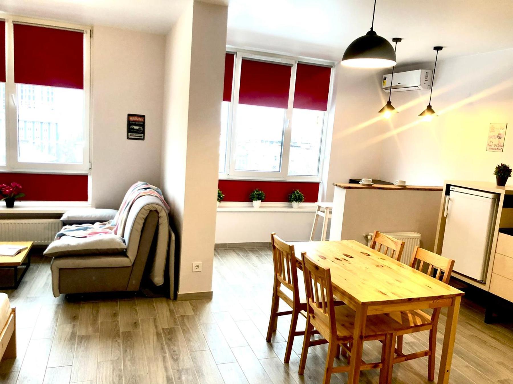 לבוב Osapart Cozy Apartment In A Complex Semycvit מראה חיצוני תמונה